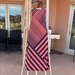 Baileyblue long elegant dress Sz S very stretchmateriaal.